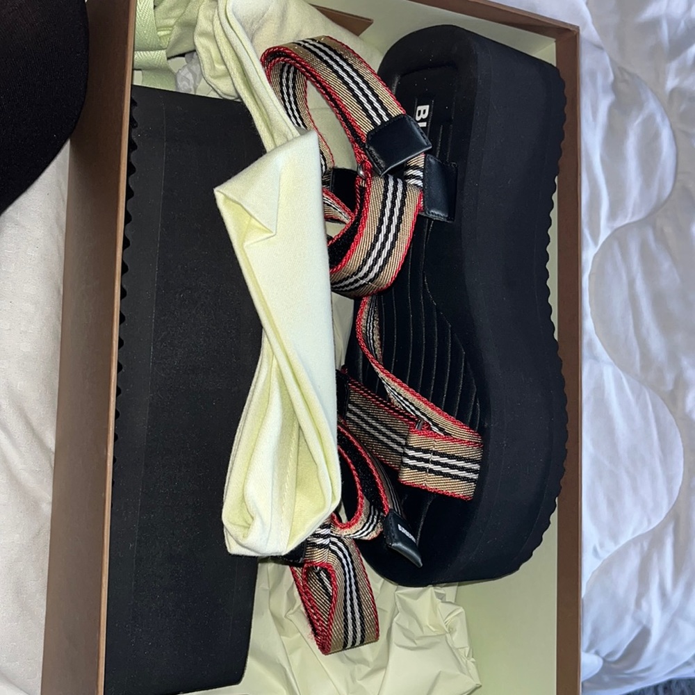 Brand new Burberry sandals